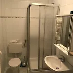 Nr.1